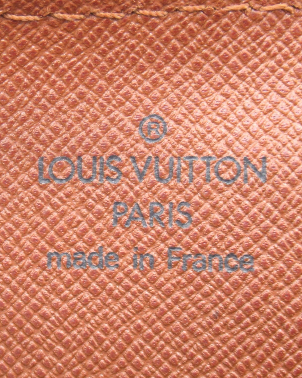 Bolsa Louis Vuitton Papillon 26