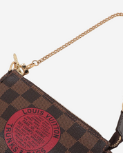 Bolsa Louis Vuitton Mini Pochette Trunks and Bags