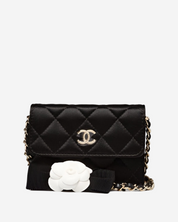 Bolsa Chanel Camelia Satín Mini WOC