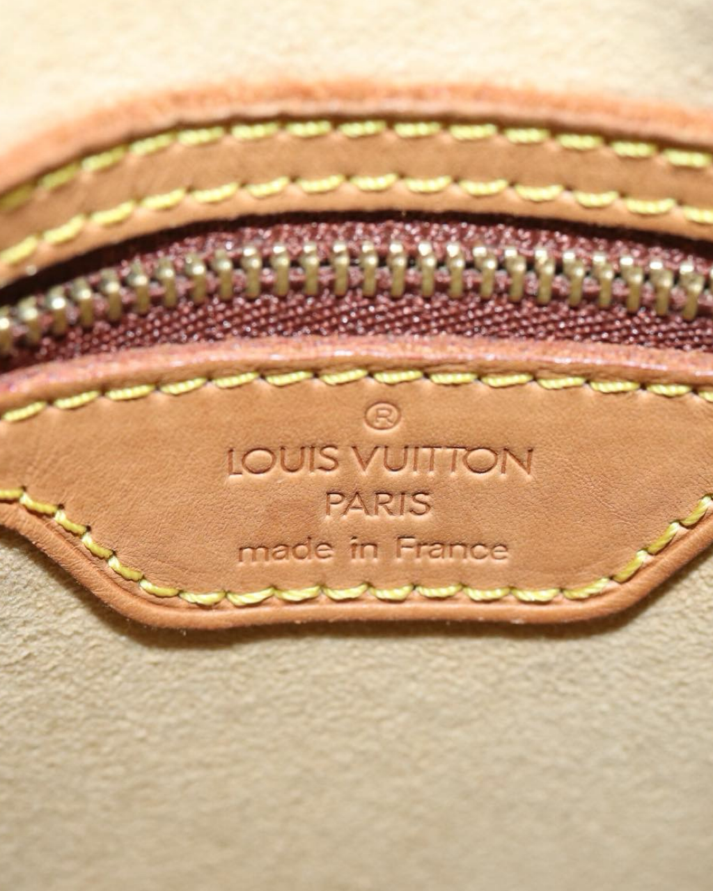 Bolsa Louis Vuitton Looping GM