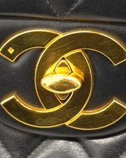 Bolsa Chanel Classic Flap Jumbo