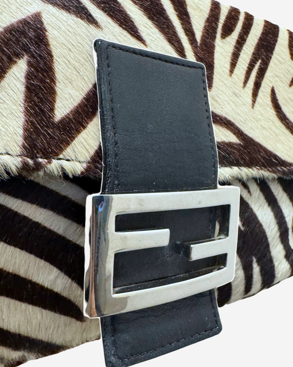 Bolsa Fendi Baguette Zebra