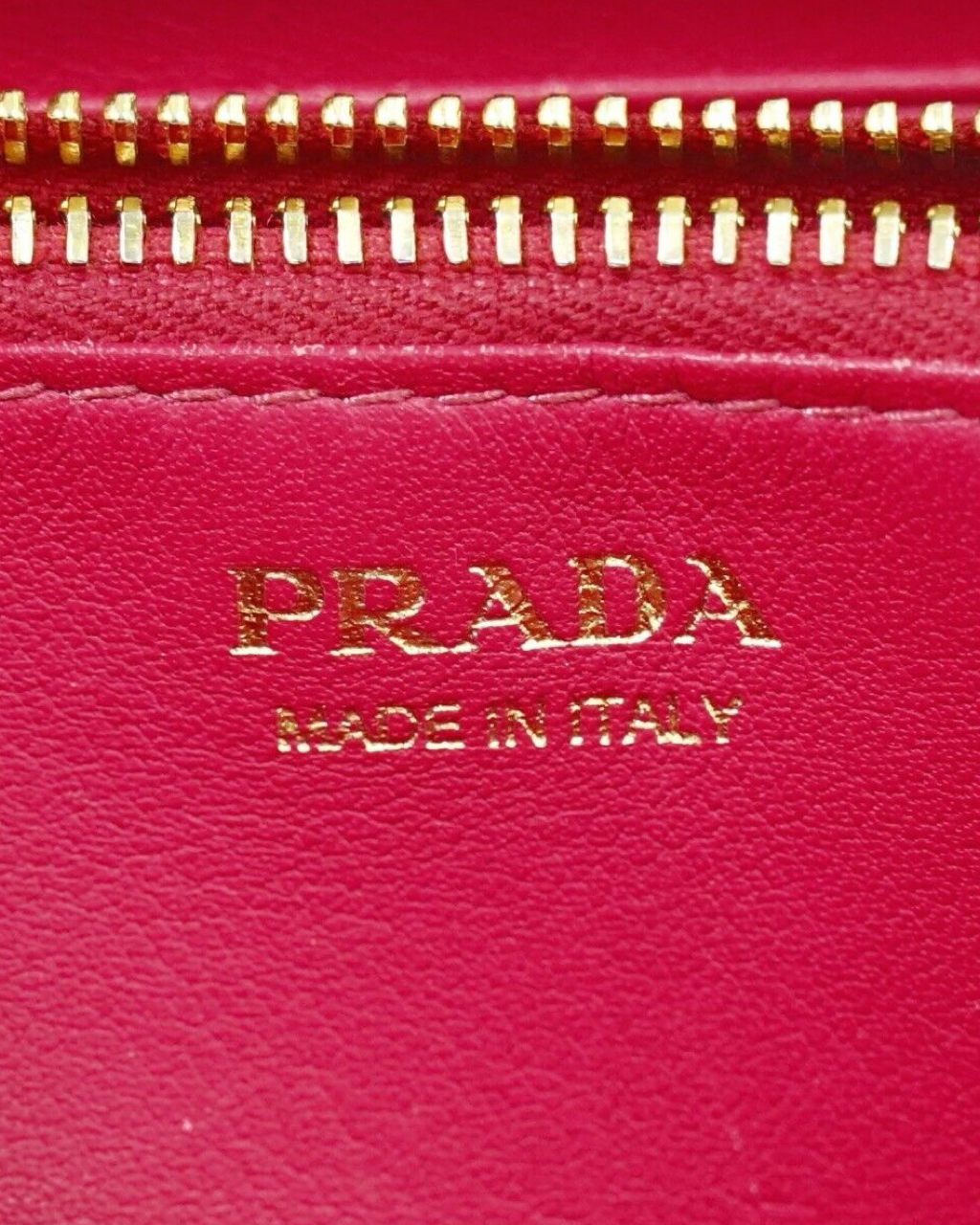 Cartera Prada Saffiano