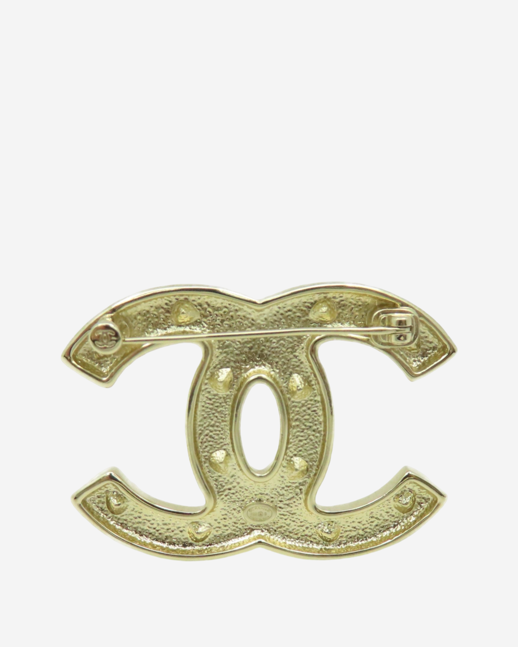 Chanel CC brooch