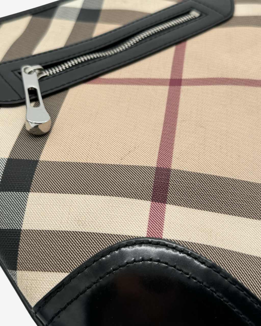 Bolsa Burberry Crossbody